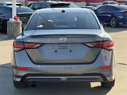 Used 2020 Nissan Sentra SR image 5