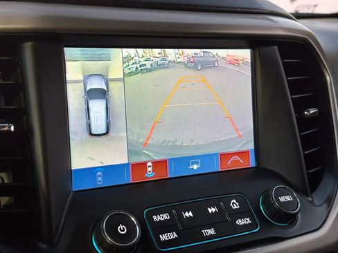 Used 2018 GMC Acadia Denali image 47