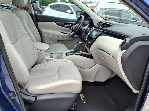 Used 2018 Nissan Rogue Sport SL w/ SL Premium Package FWD image 20