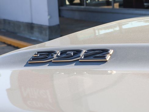 Used 2022 Jeep Wrangler Unlimited Rubicon w/ Trailer Tow Package image 16