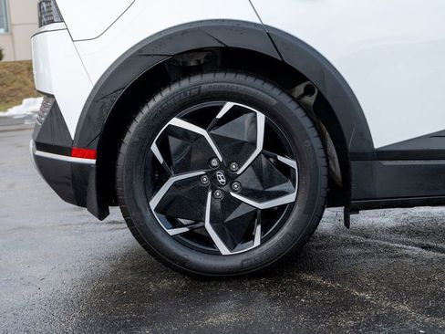 Certified 2024 Hyundai Ioniq 5 SEL image 9