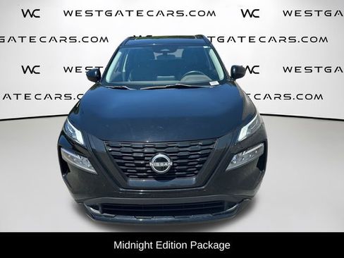 Used 2023 Nissan Rogue SV w/ SV Premium B Package FWD image 2