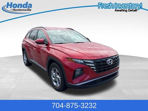 Used 2023 Hyundai Tucson SEL image 1