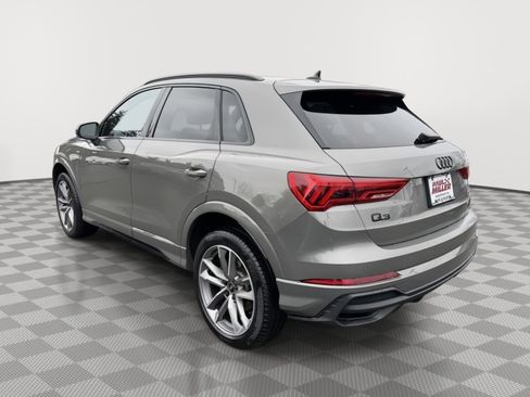 Used 2023 Audi Q3 2.0T Premium Plus w/ Premium Plus Package image 4