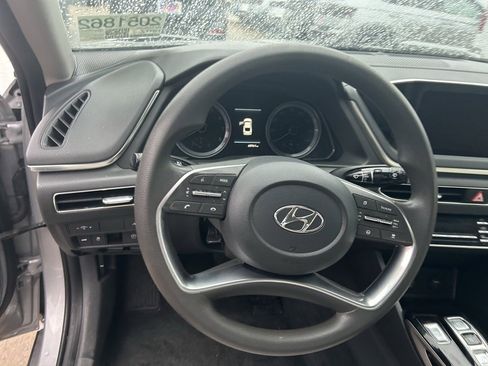 Used 2023 Hyundai Sonata SEL image 11