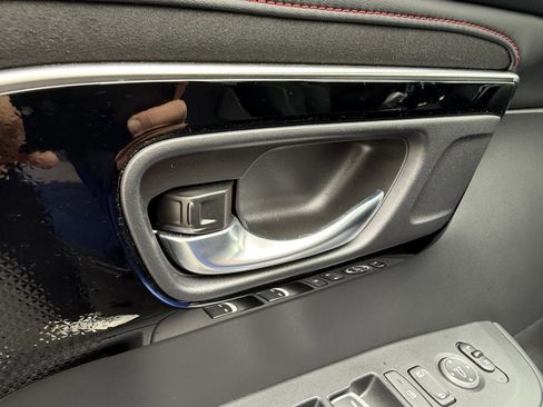 Certified 2025 Acura ADX A-Spec image 20