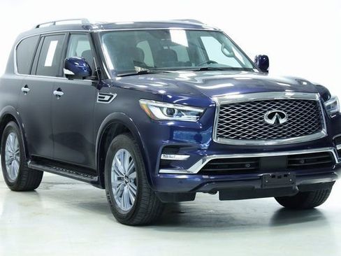 Used 2024 INFINITI QX80 Luxe image 3