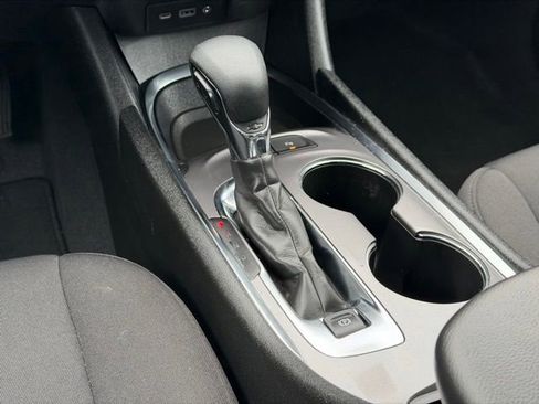 Used 2025 Chevrolet Malibu LT image 33