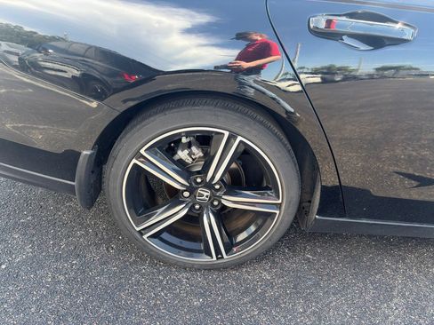 Used 2024 Honda Accord Sport image 10