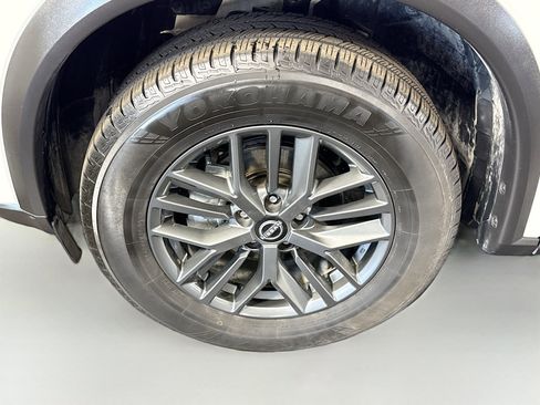 Used 2022 Nissan Rogue S image 38