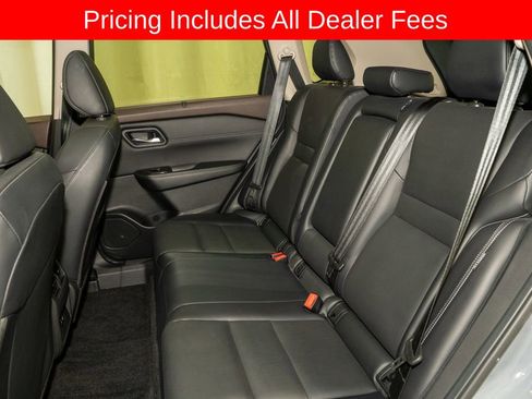 Certified 2023 Nissan Rogue SV w/ SV Premium B Package FWD image 9
