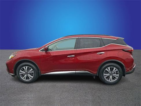 Used 2023 Nissan Murano SV image 7