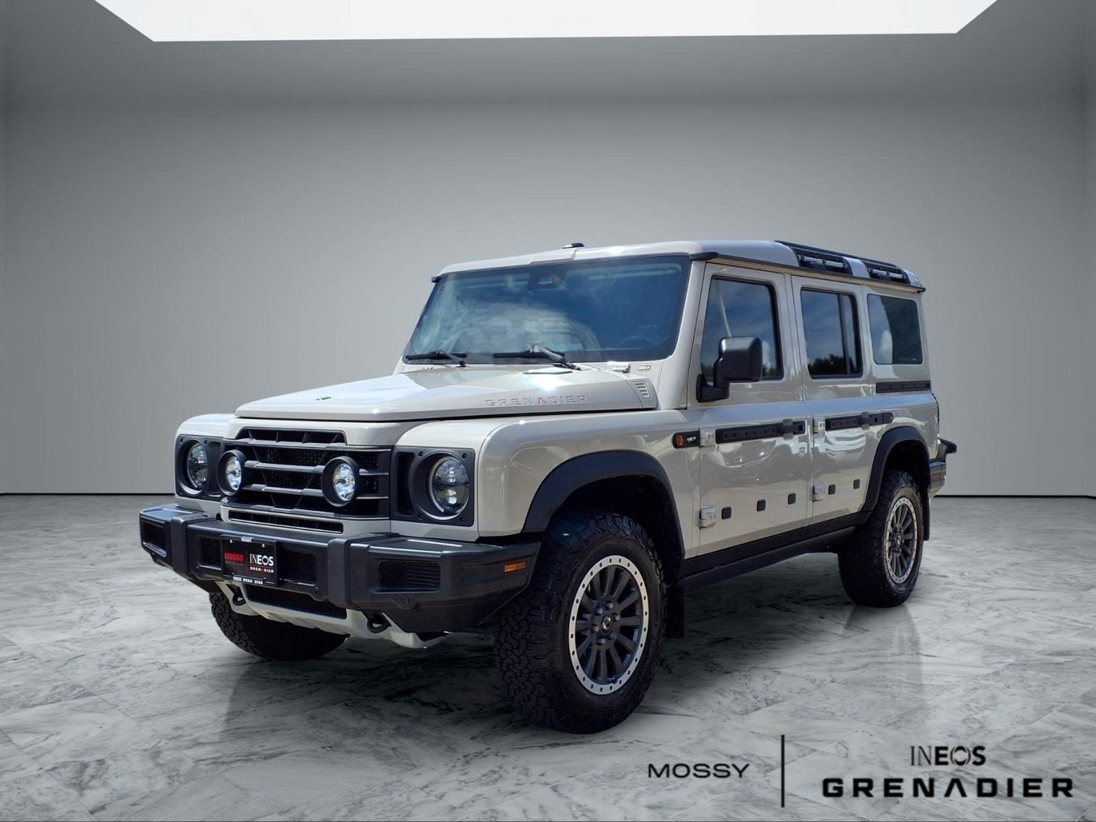 Used 2025 INEOS Grenadier Station Wagon AWD/4WD image 4