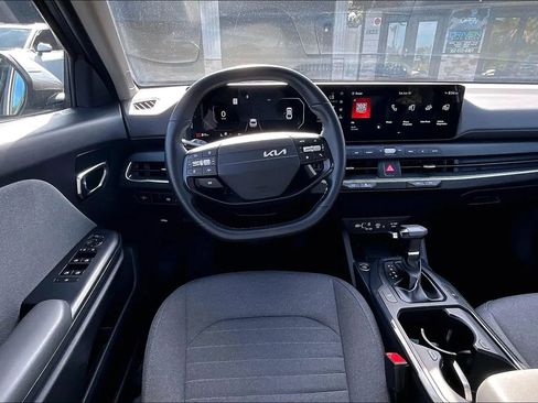 Used 2025 Kia K4 EX FWD image 5