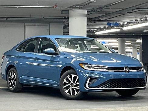 New 2026 Volkswagen Jetta S image 2