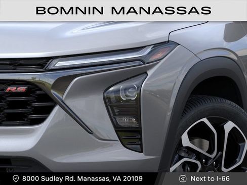 New 2026 Chevrolet Trax RS FWD image 10