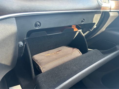 Used 2018 Jeep Grand Cherokee Limited image 25