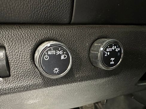 Used 2022 Chevrolet Colorado LT w/ Fleet Safety Package AWD/4WD image 14