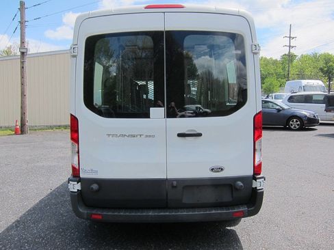 Used 2016 Ford Transit 350 XL RWD image 8