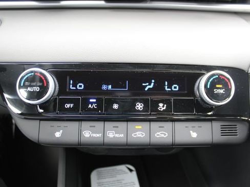 New 2026 Hyundai Elantra SEL Sport Premium FWD image 22
