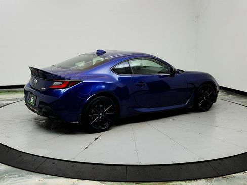 Used 2022 Toyota GR86 Premium RWD image 5