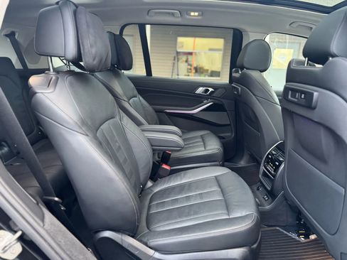 Used 2019 BMW X7 xDrive40i w/ Premium Package image 28