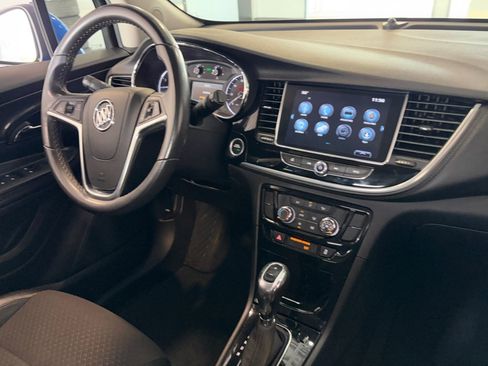 Used 2018 Buick Encore Preferred AWD/4WD image 28