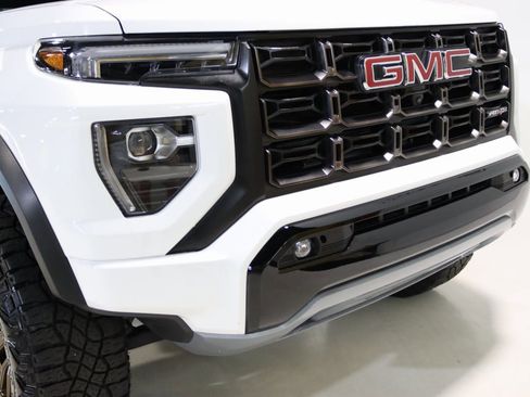 Used 2023 GMC Canyon AT4X image 27