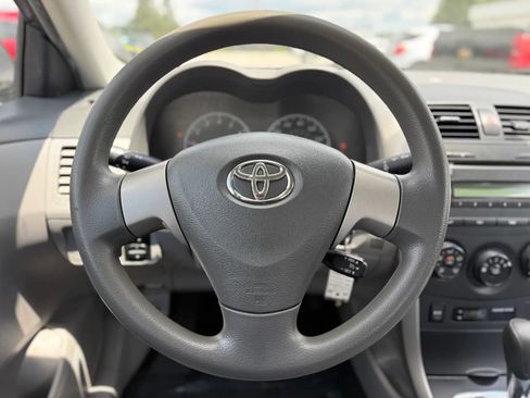 Used 2010 Toyota Corolla LE FWD image 24