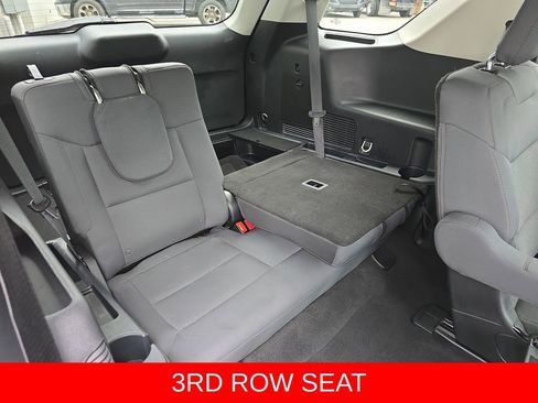 Used 2025 Ford Explorer Active RWD image 13