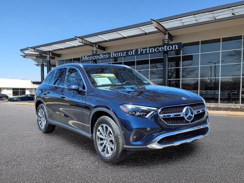 Certified 2023 Mercedes-Benz GLC 300 4MATIC image 1
