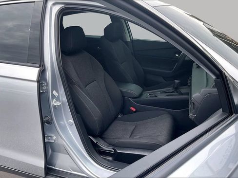 Used 2024 Honda Accord EX image 7