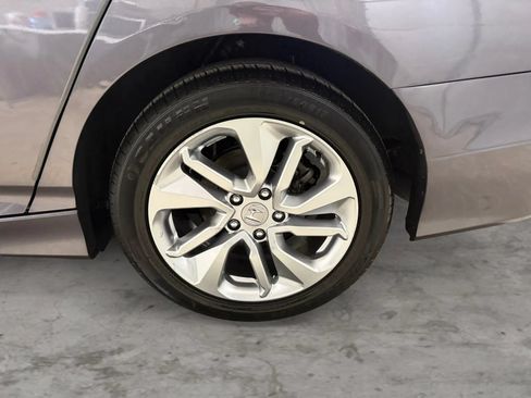 Used 2020 Honda Accord LX image 42