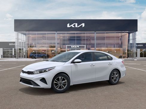 New 2024 Kia Forte LXS w/ LXS Technology Package image 5