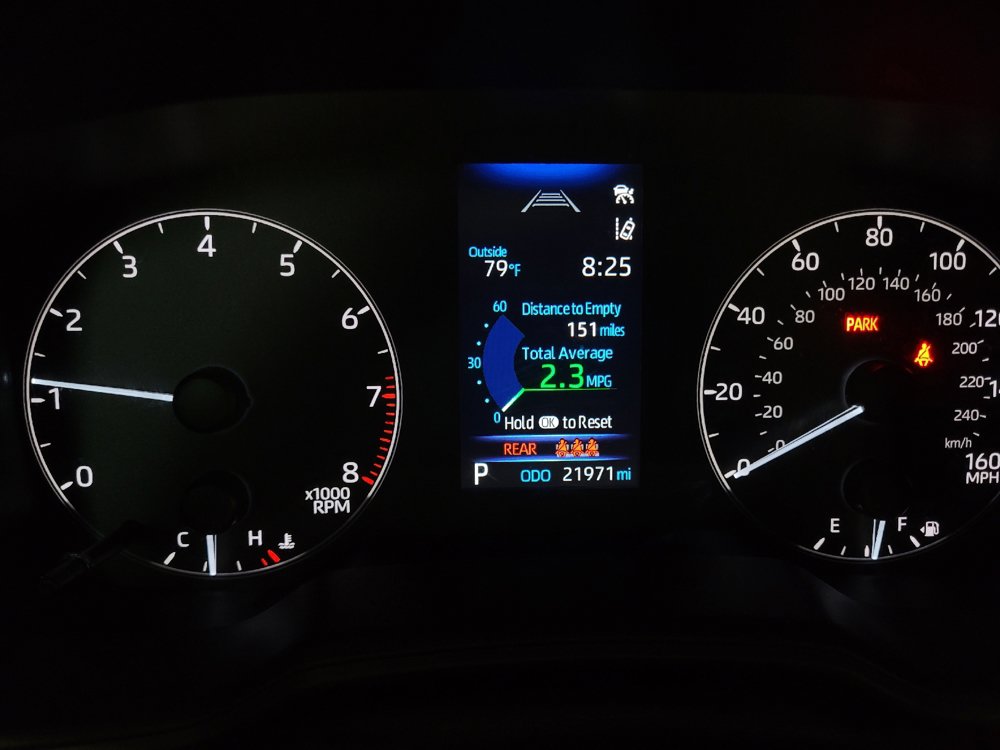 Used 2025 Toyota Corolla LE FWD image 23