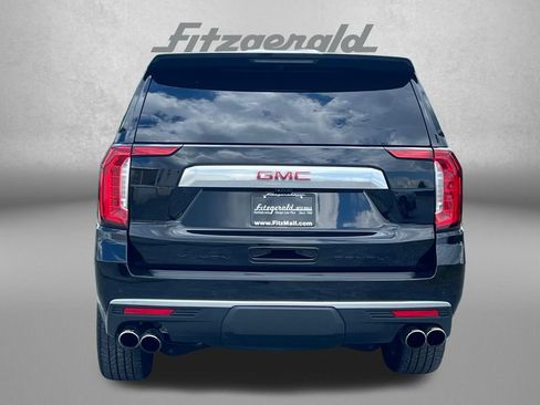 Used 2024 GMC Yukon Denali w/ Advanced Technology Package AWD/4WD image 7