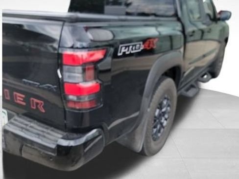 Used 2023 Nissan Frontier PRO-4X w/ Pro-4X Premium Package AWD/4WD image 3