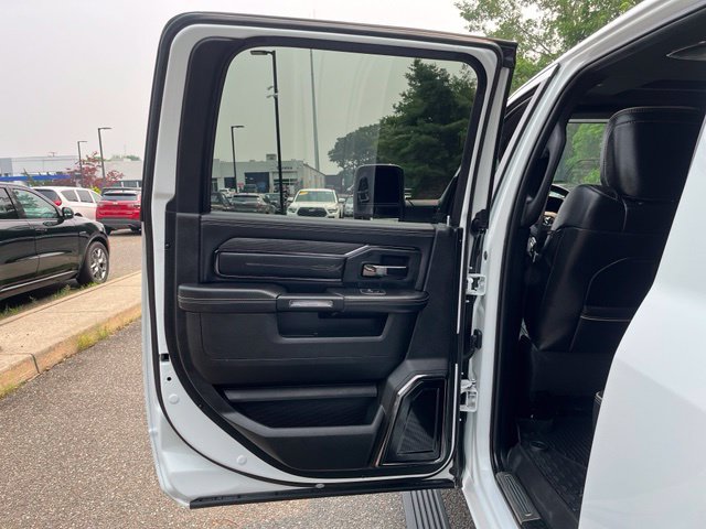 Used 2023 RAM 2500 Limited AWD/4WD image 37