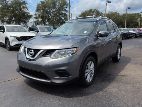 Used 2015 Nissan Rogue SV w/ SV Premium Package FWD image 8