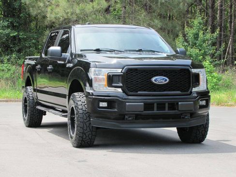 Used 2018 Ford F150 XL w/ Equipment Group 101A Mid AWD/4WD image 8