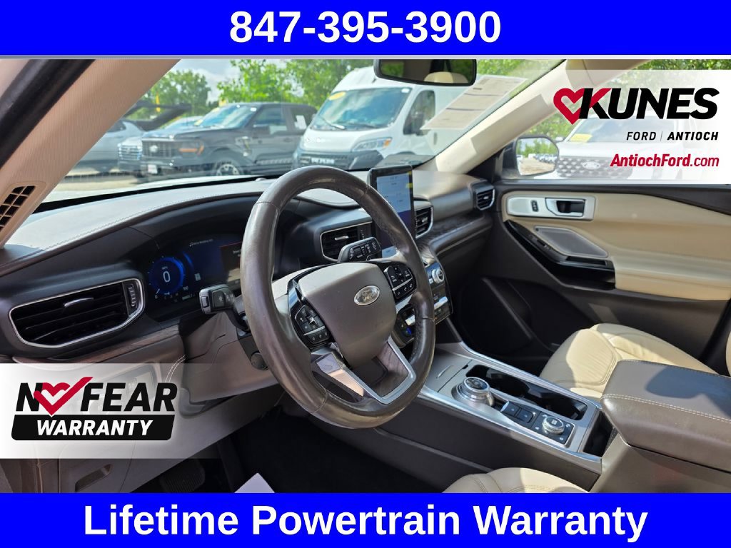 Certified 2021 Ford Explorer Platinum w/ Equipment Group 601A AWD/4WD image 23