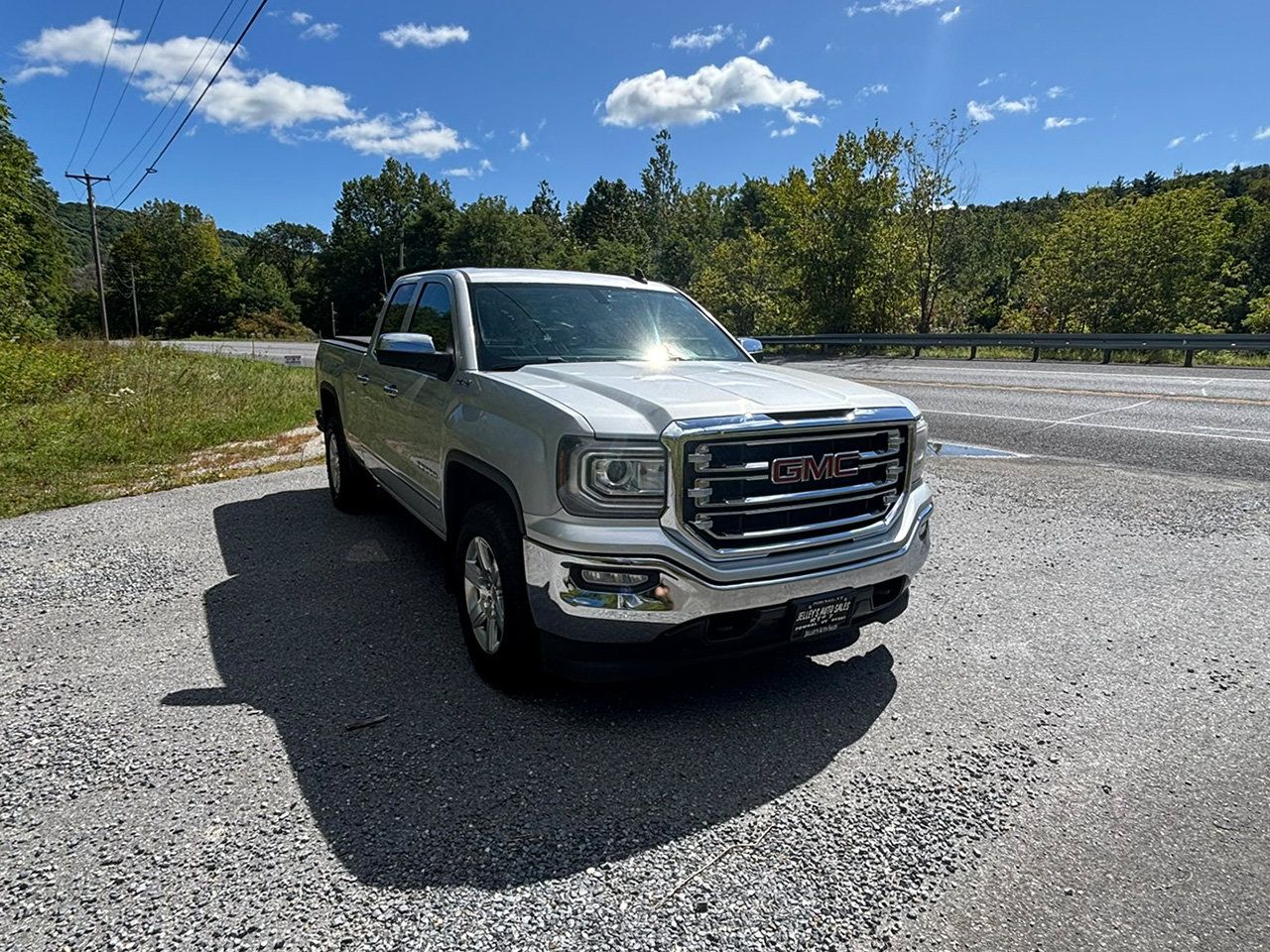 Used 2018 GMC Sierra 1500 SLT AWD/4WD image 5