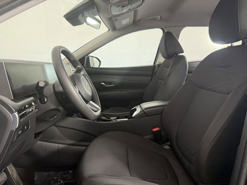 Used 2026 Hyundai Tucson SE AWD/4WD image 14
