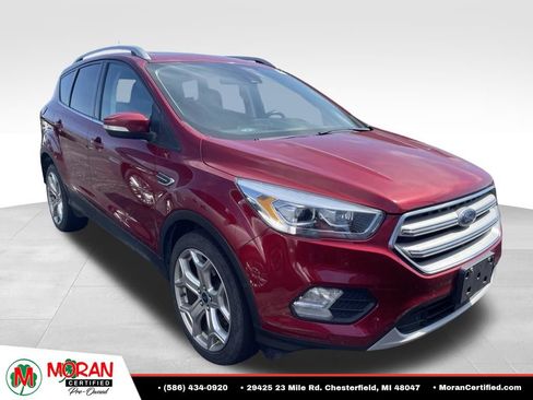 Used 2019 Ford Escape Titanium AWD/4WD image 5