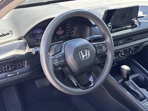 Certified 2023 Honda Accord LX image 3