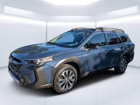 Used 2023 Subaru Outback Limited AWD/4WD image 7