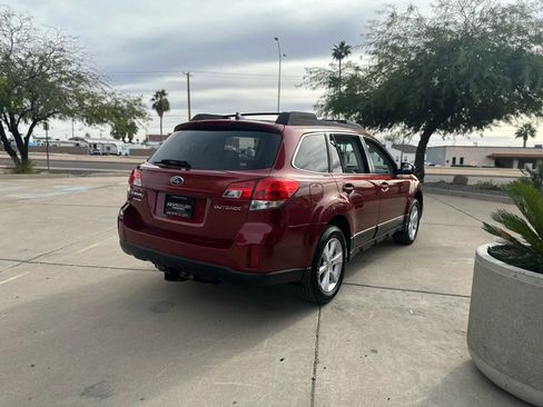 Used 2014 Subaru Outback 2.5i Limited w/ Moonroof Package image 13