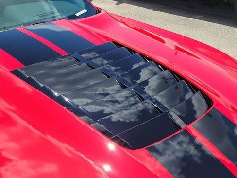 Certified 2021 Ford Mustang Shelby GT500 w/ Technology Package RWD image 9