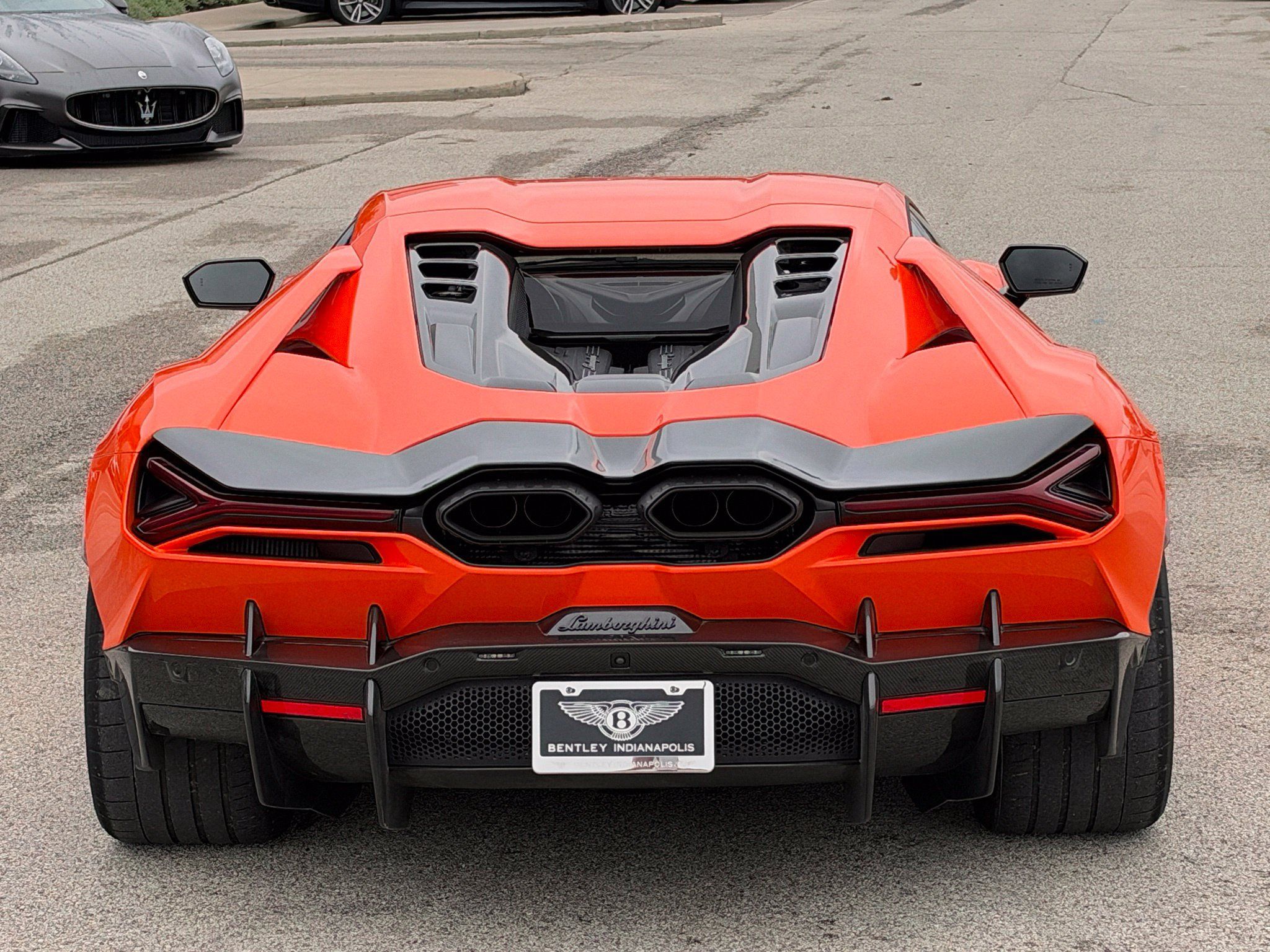 Used 2024 Lamborghini Revuelto AWD/4WD image 10