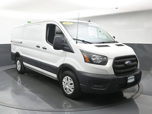 Used 2020 Ford Transit 250 Low Roof RWD image 2